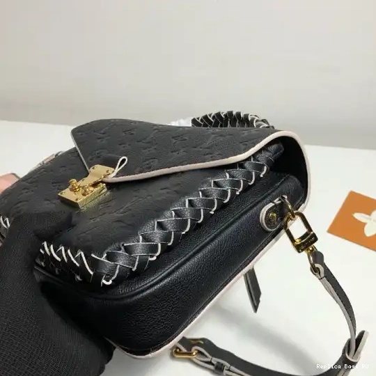 Affordable VUITTON LOUIS METIS POCHETTE 0620